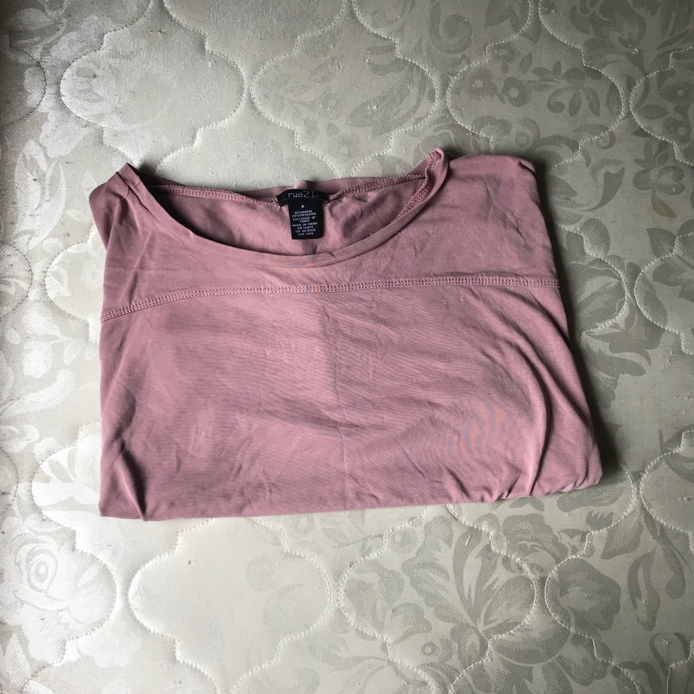 Rue 21 top